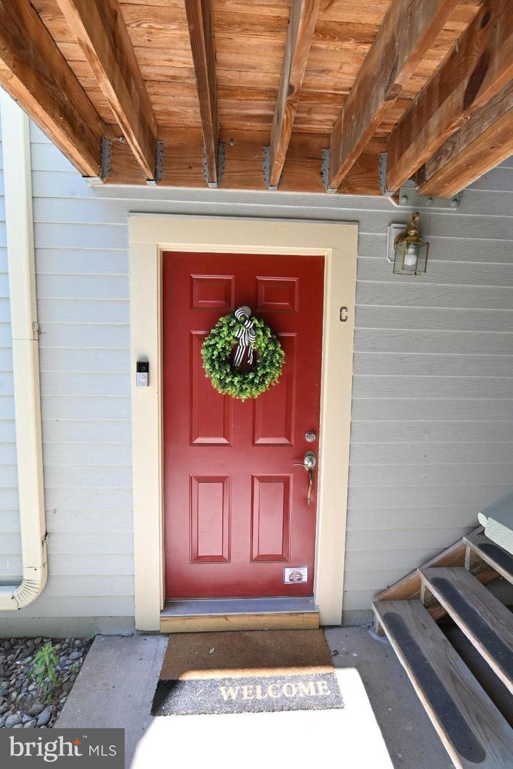 2220 Springwood Dr #unit C Property Photo 96