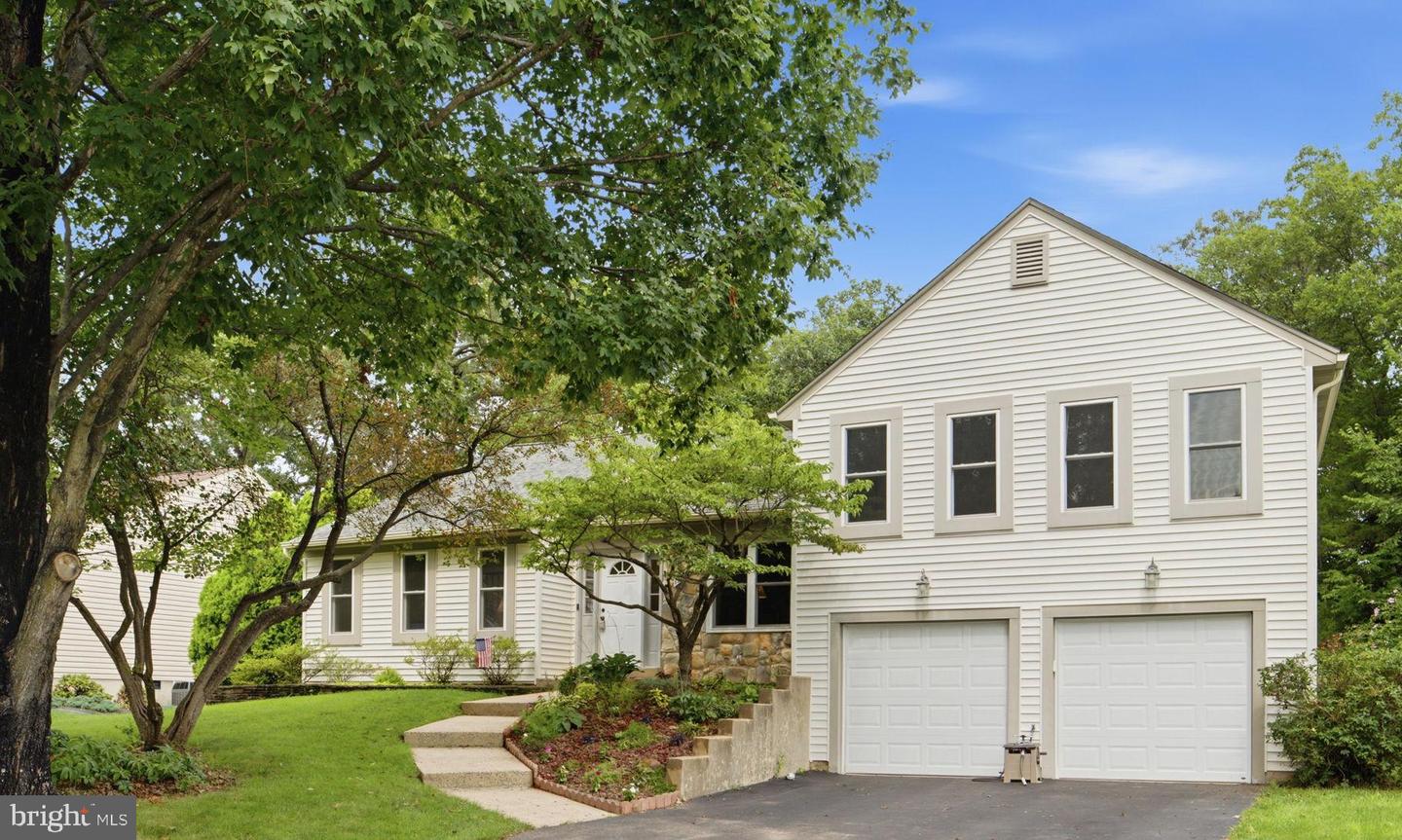 15104 Honsena Dr Property Photo 1