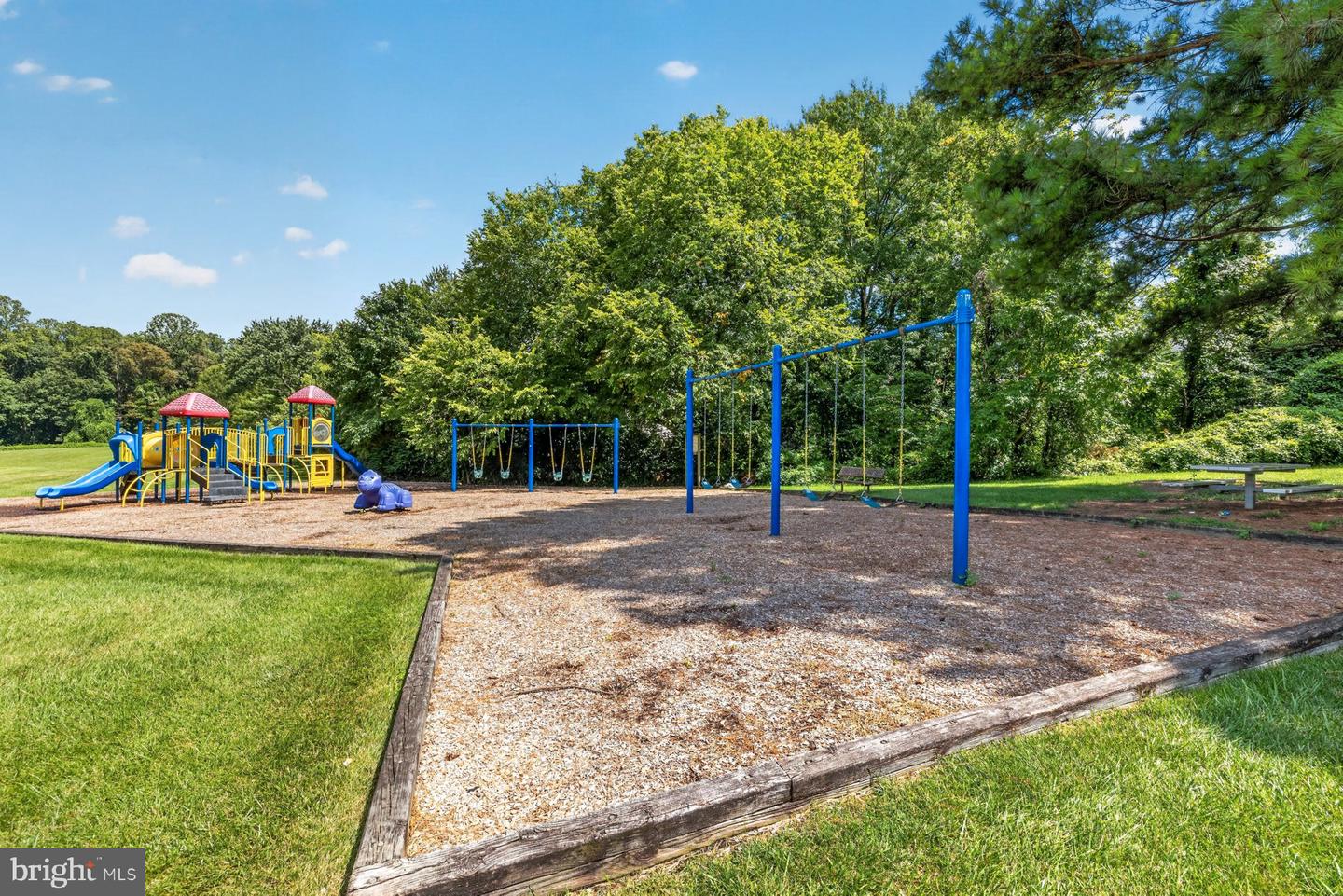8509 Barrington Ct #j Property Photo 30