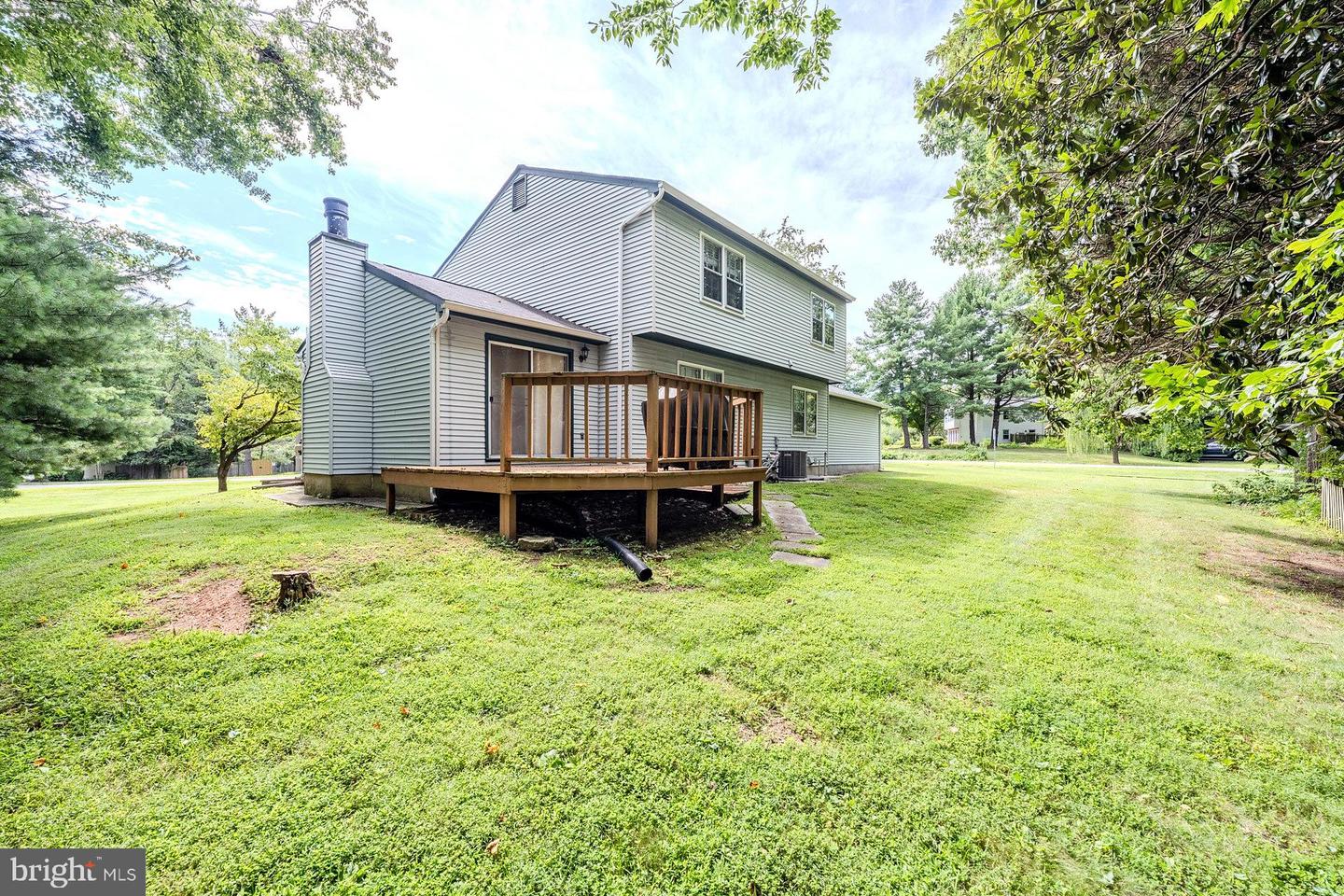 2320 Rosedown Dr Property Photo 36