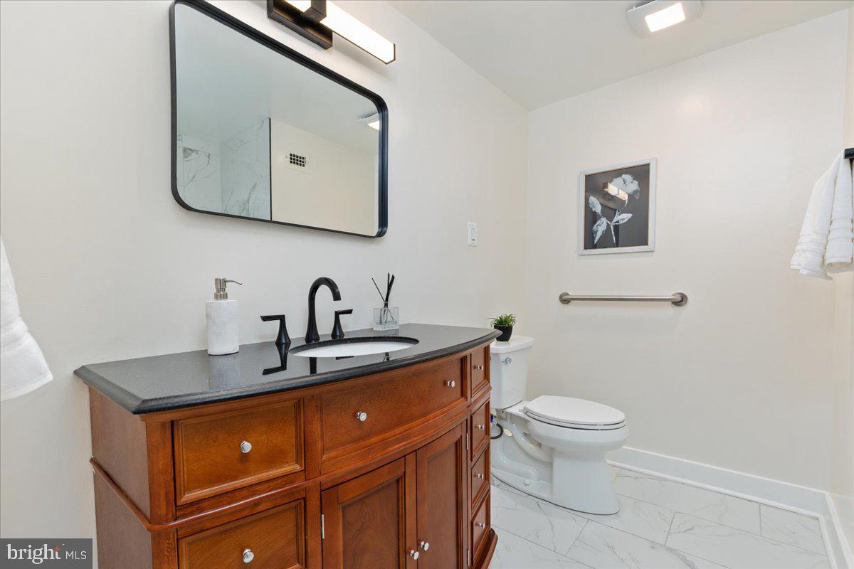 3705 S George Mason Dr #1403s Property Photo 20