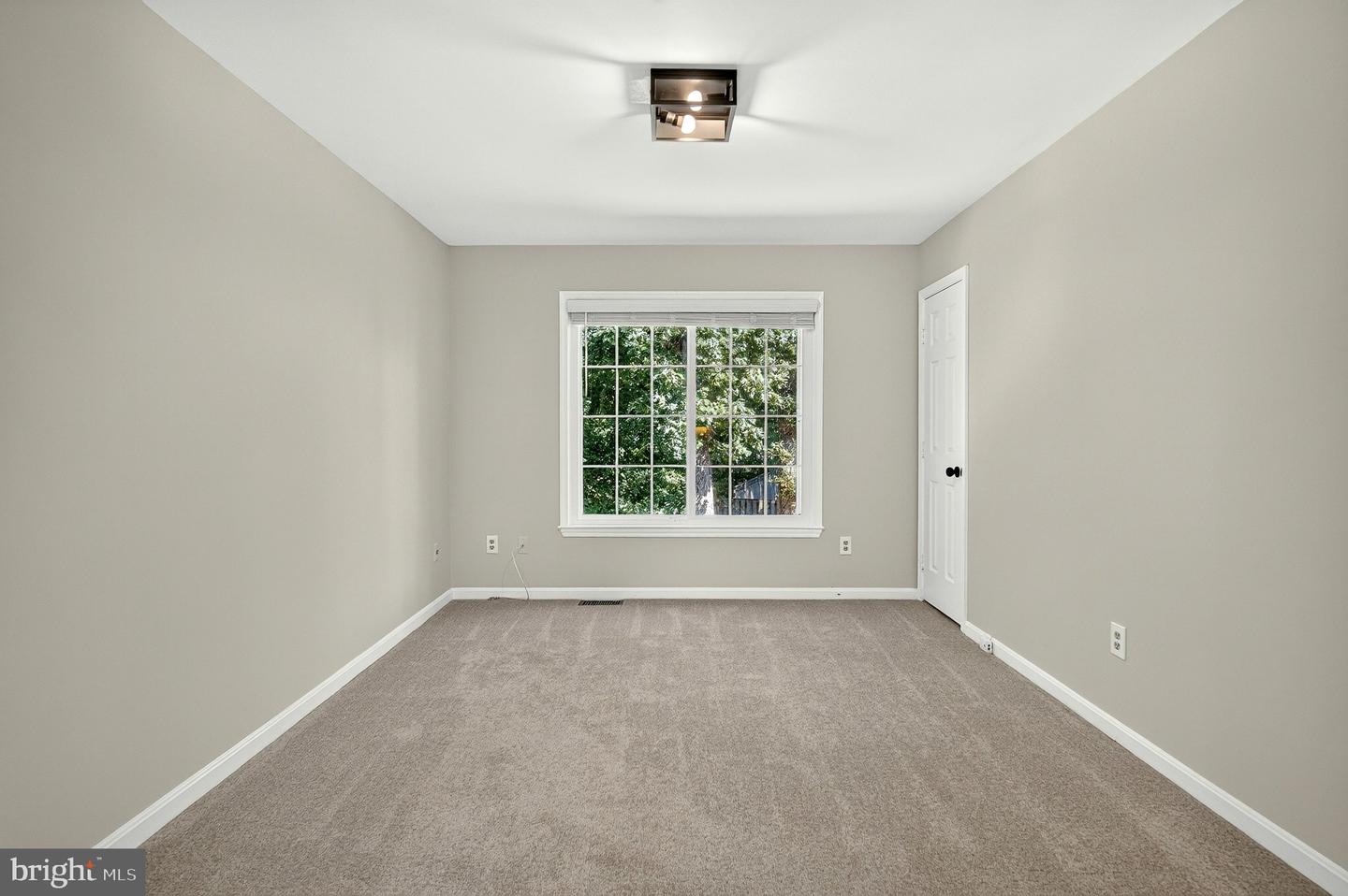 6200 Maple Run Ct Property Photo 28