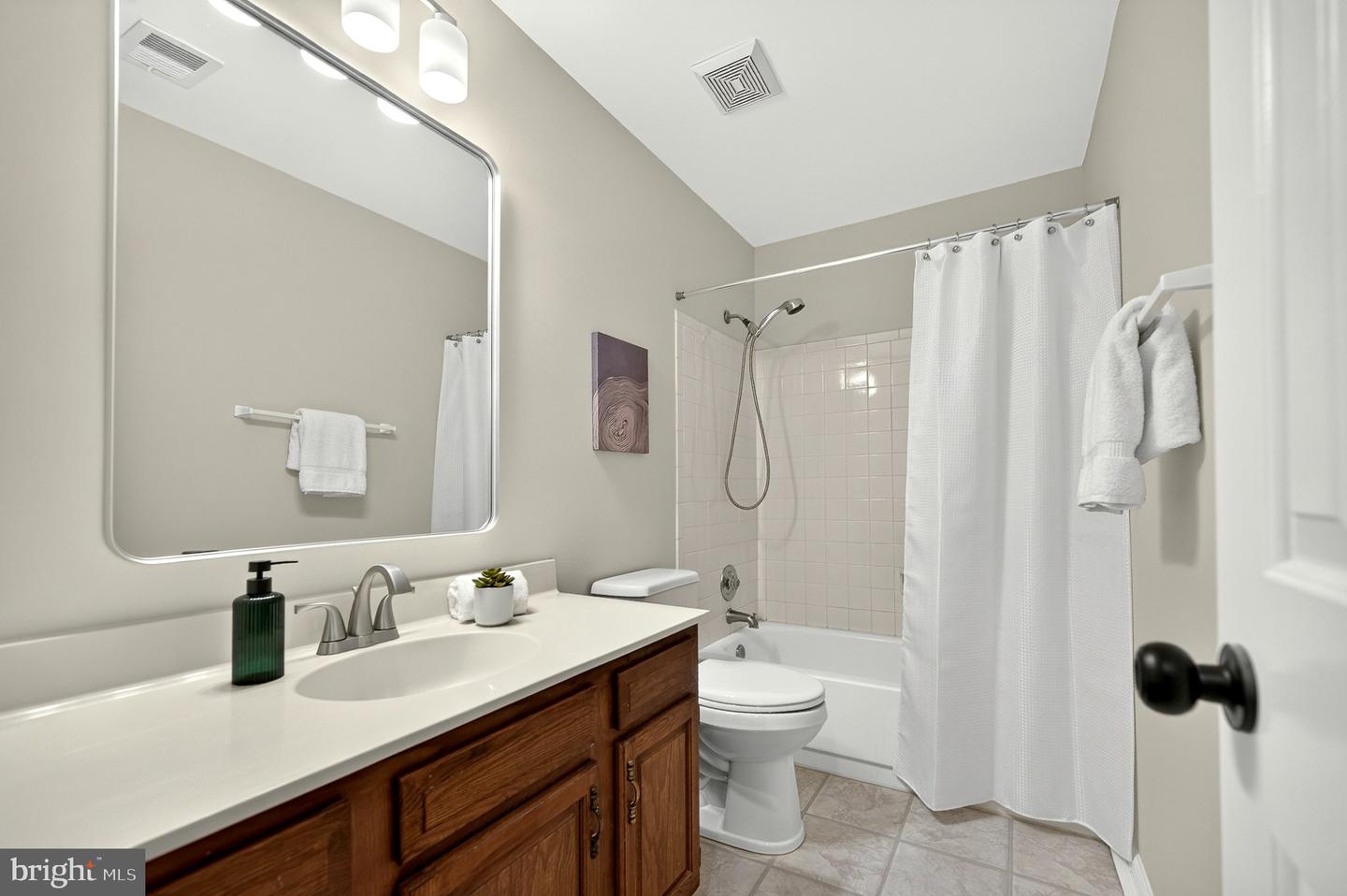 6200 Maple Run Ct Property Photo 31