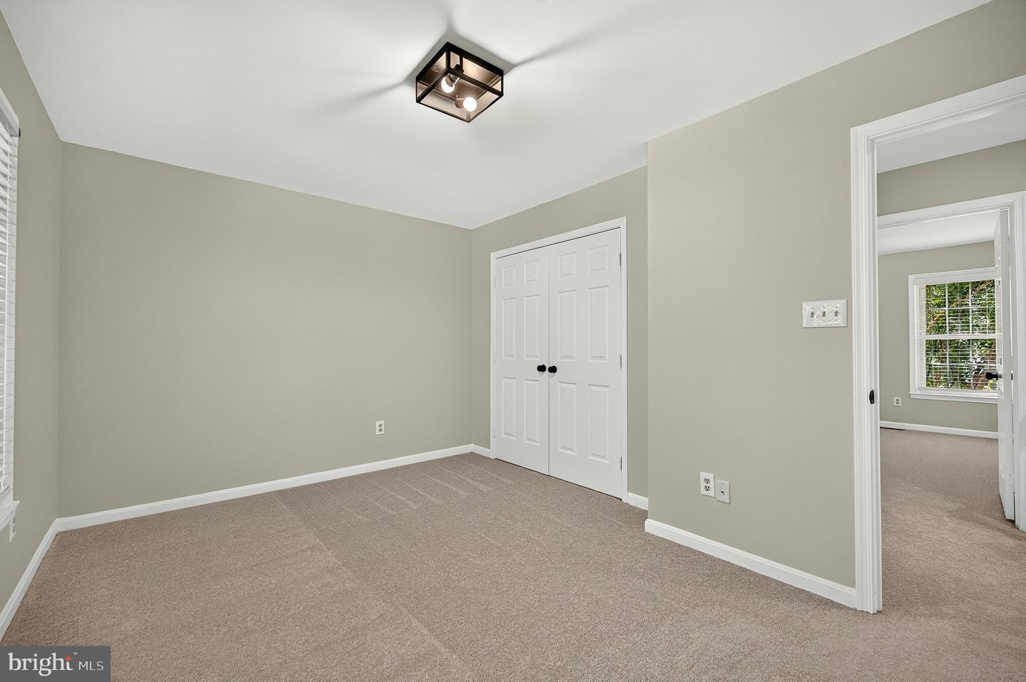 6200 Maple Run Ct Property Photo 33