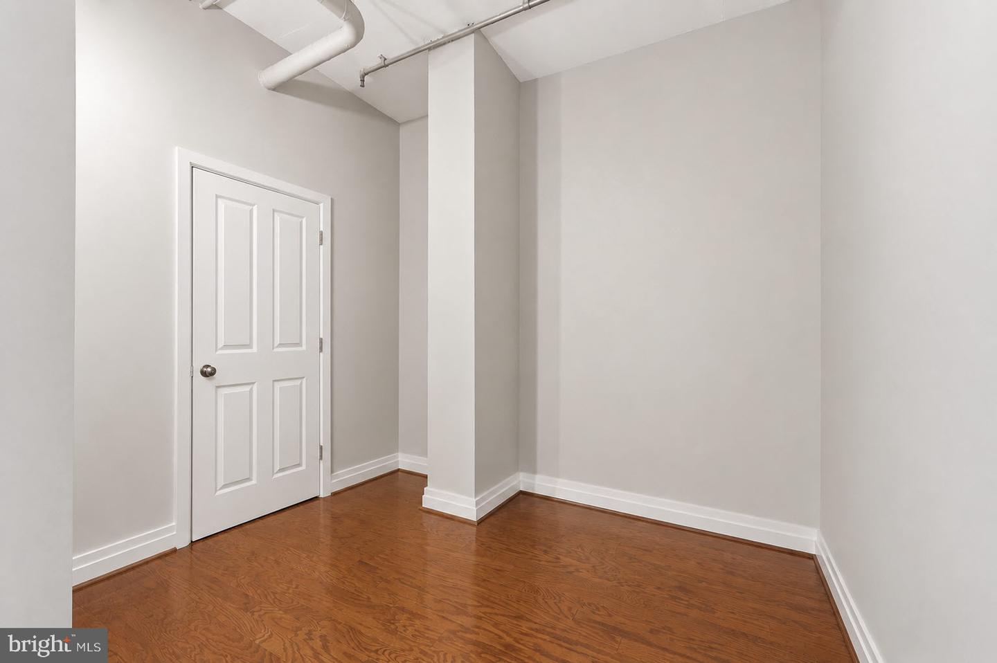 4480 Market Commons Dr #205 Property Photo 17