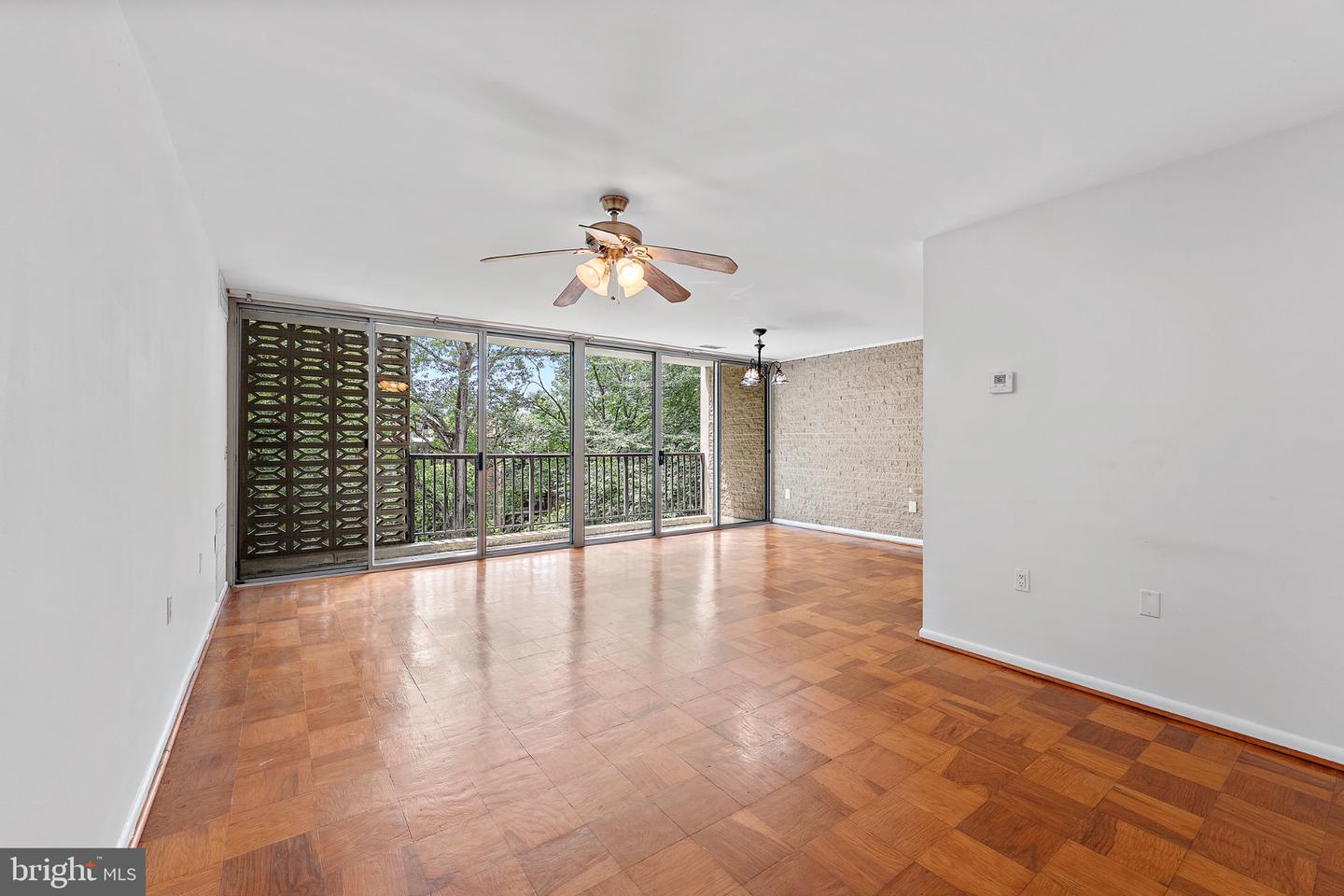 4420 Briarwood Ct N #25 Property Photo 2