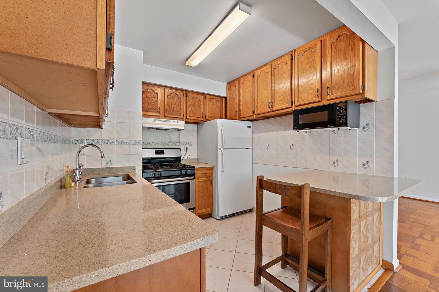 4420 Briarwood Ct N #25 Property Photo 8