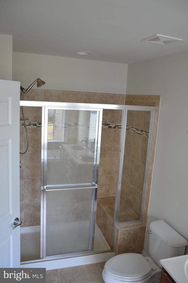 3059 Waterloo Ln Property Photo 13