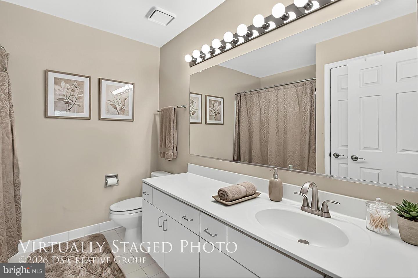 11201 Pavilion Club Ct Property Photo 16