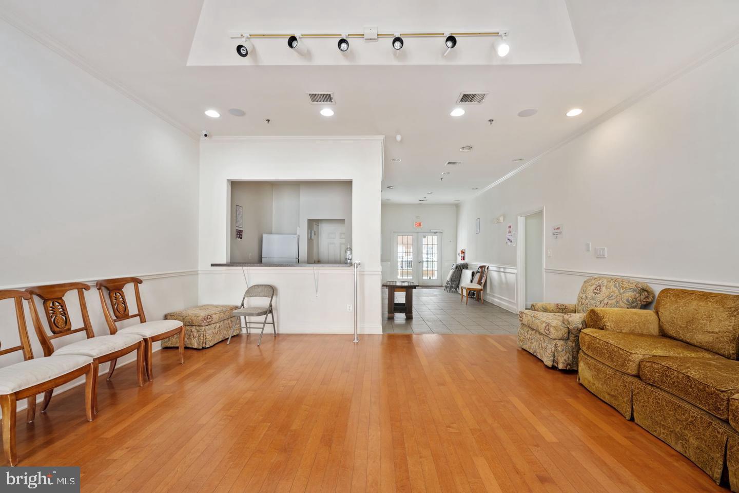 2711 Bellforest Ct #305 Property Photo 32