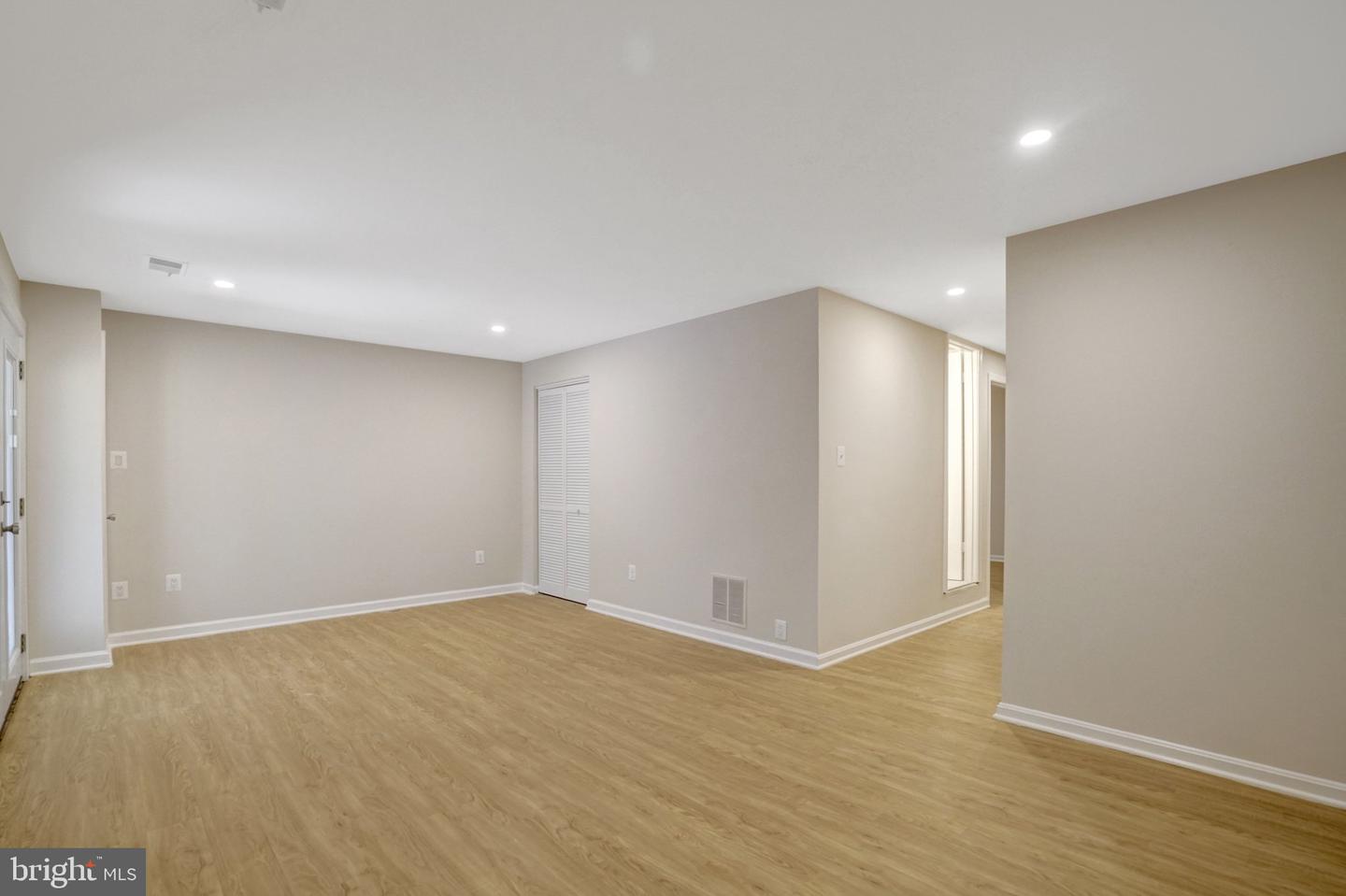 8847 Winding Hollow Way Property Photo 31