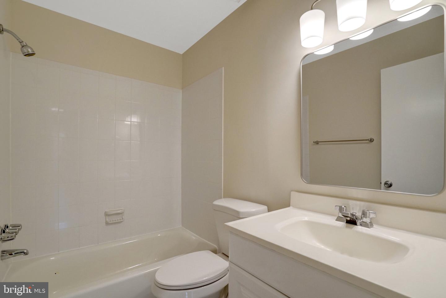 8847 Winding Hollow Way Property Photo 38