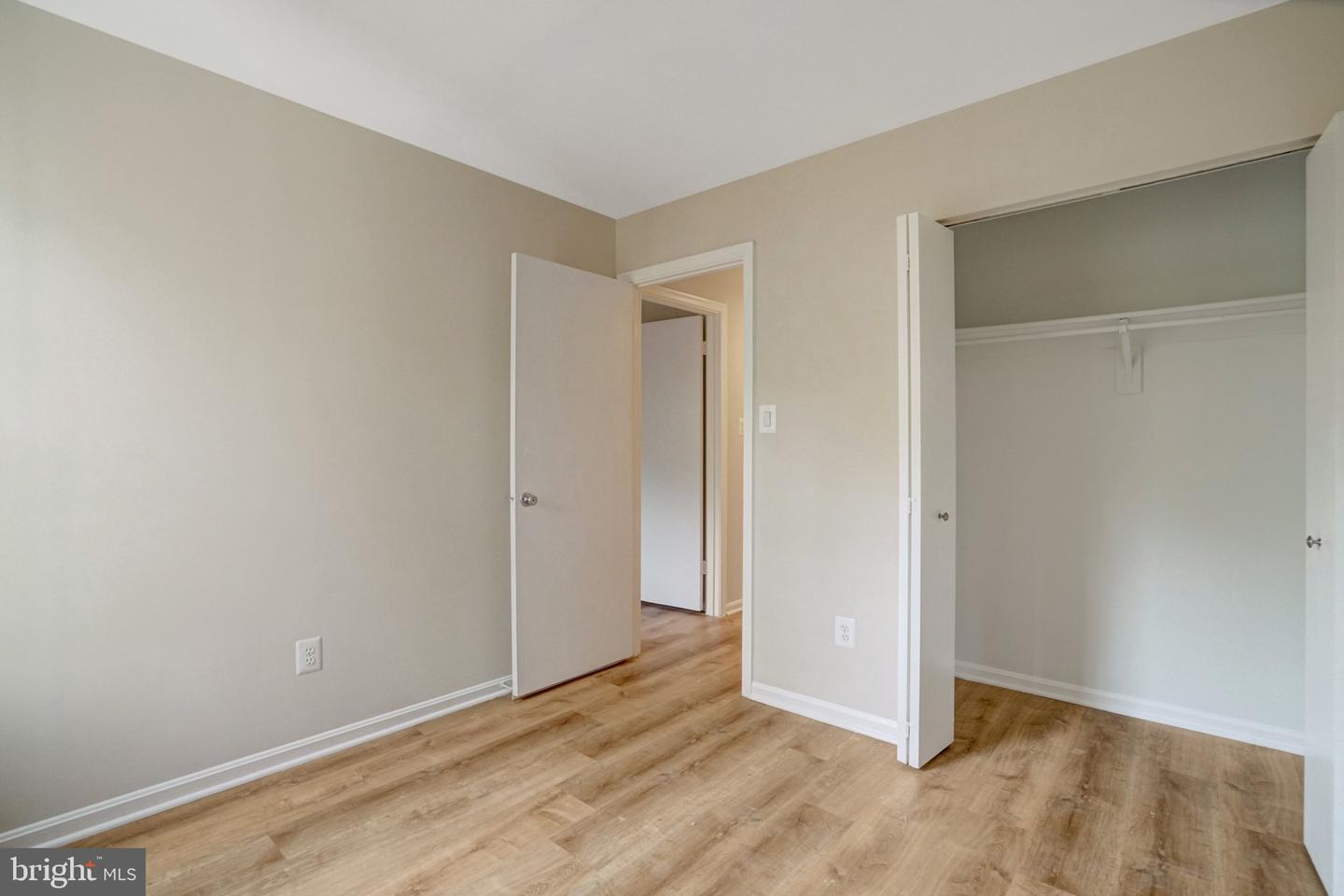 8847 Winding Hollow Way Property Photo 54