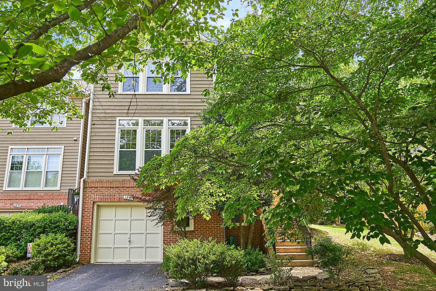 1230 Weatherstone Ct Property Photo 32