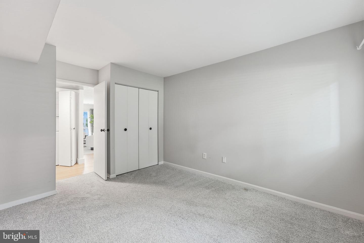 9735 Kings Crown Ct #1 Property Photo 31