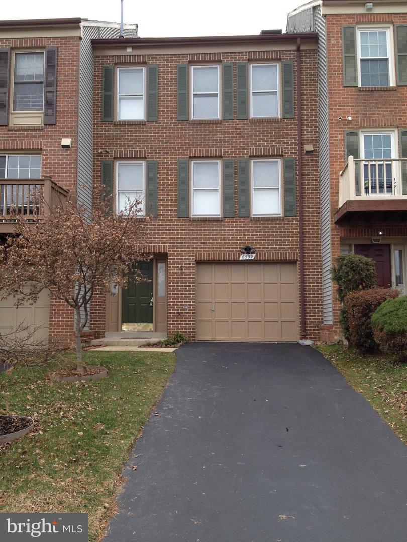 6559 RIVER TWEED LN Property Photo 1