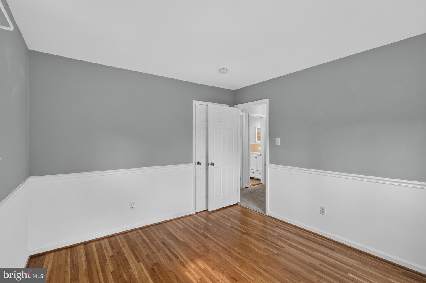 5624 Queensberry Ave Property Photo 26