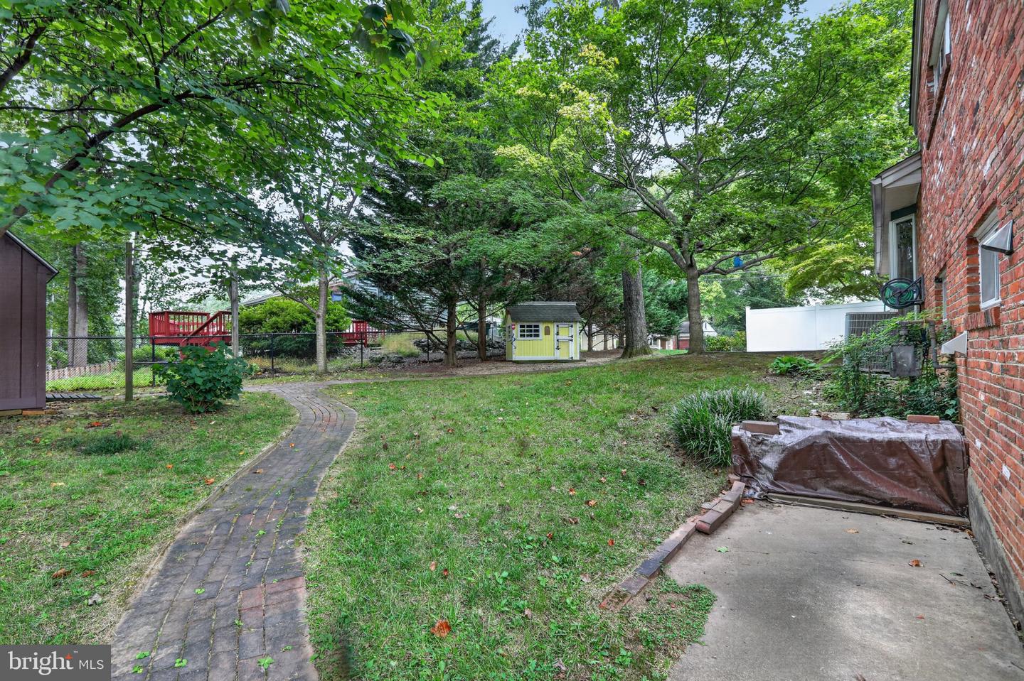 5624 Queensberry Ave Property Photo 40