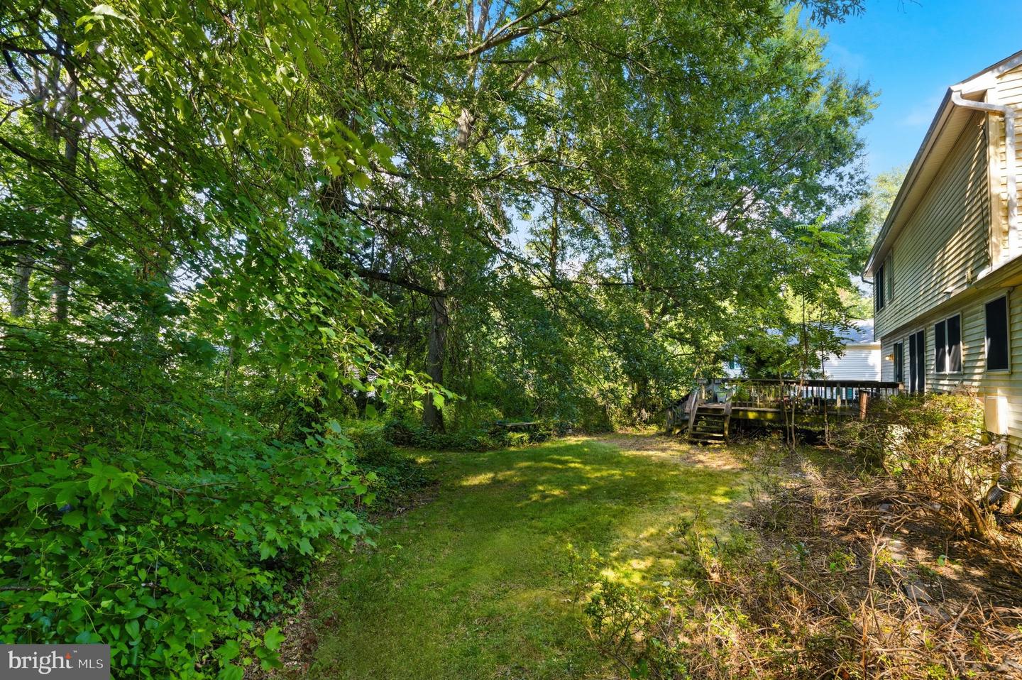 9812 Summerday Dr Property Photo 34