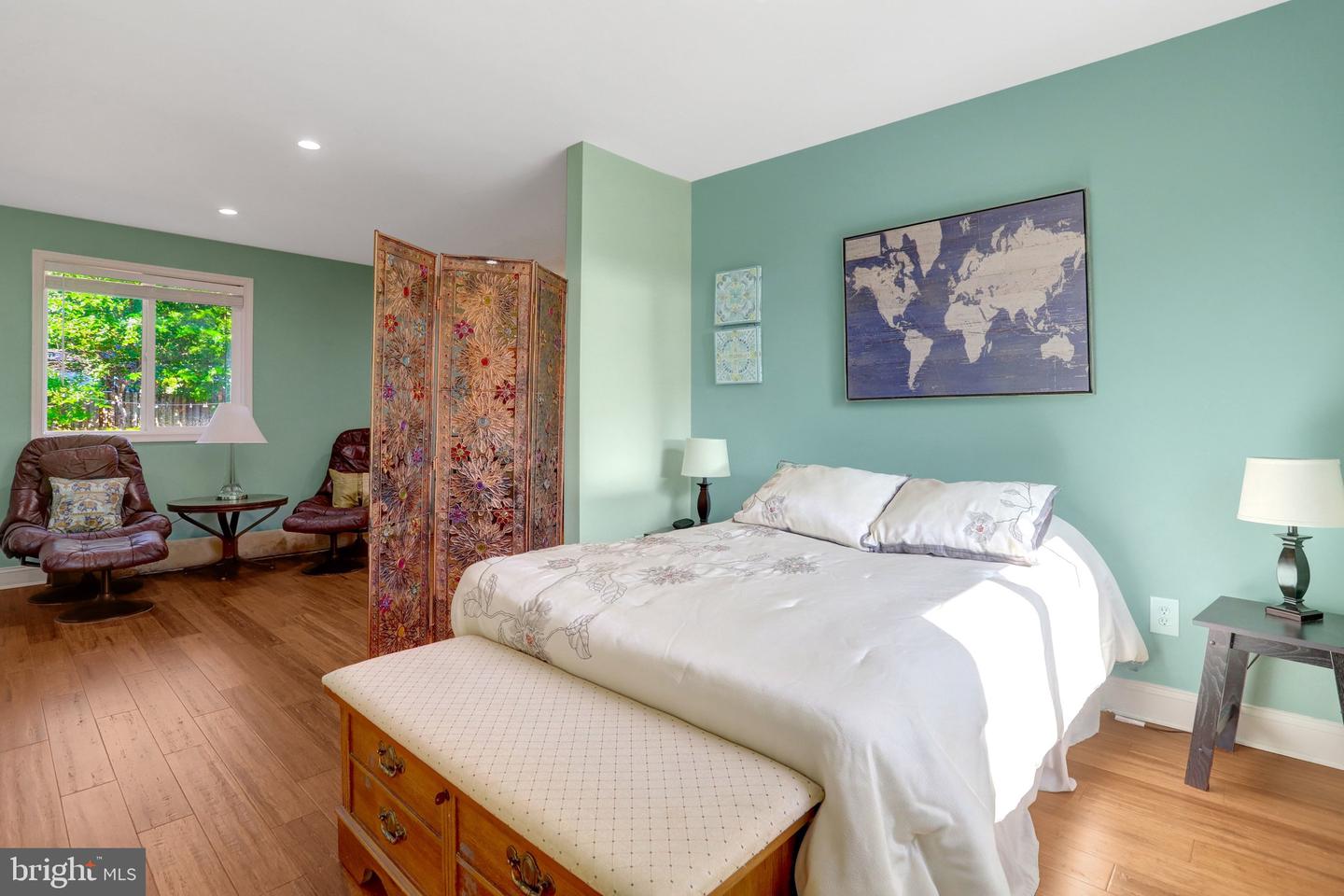 7402 Elgar St Property Photo 18