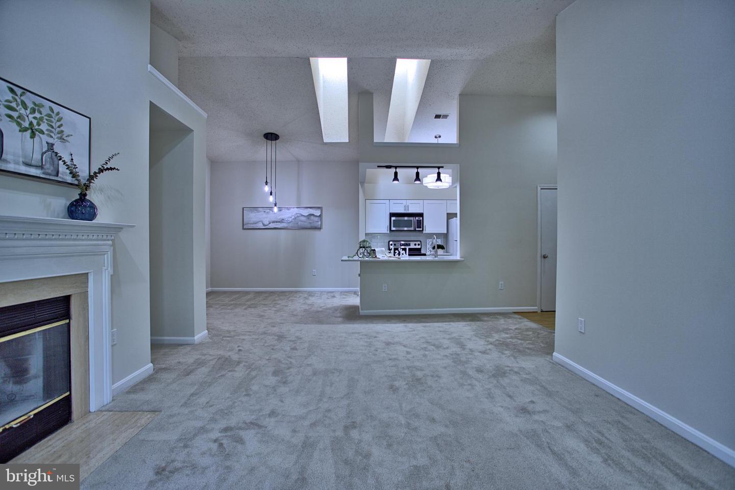 7701 Lafayette Forest Dr #31 Property Photo 4