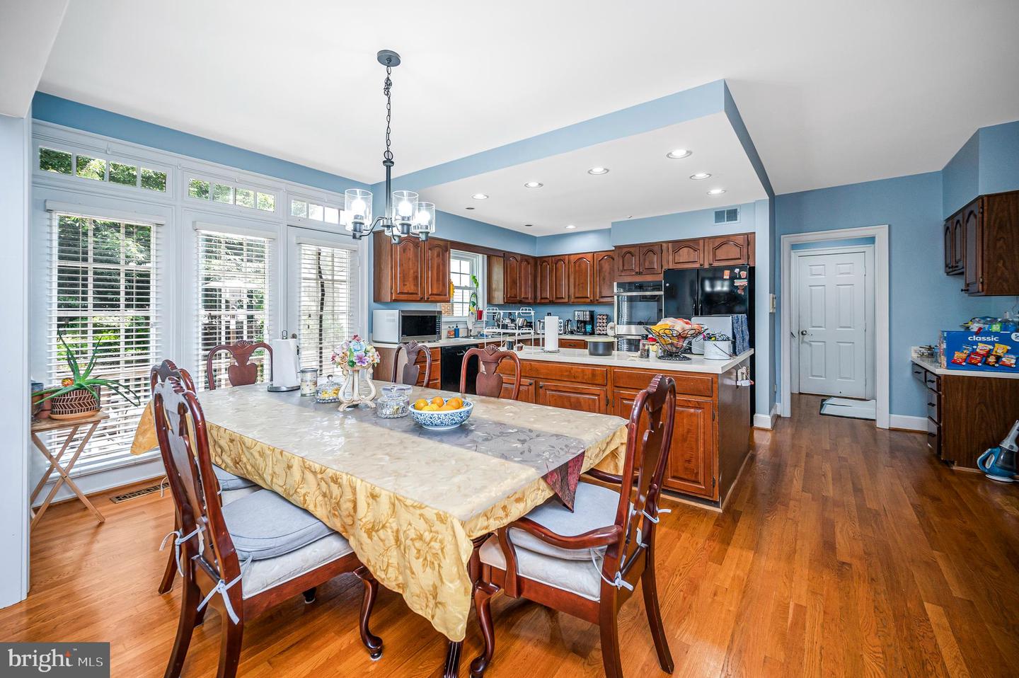 13818 Foggy Hills Ct Property Photo 9