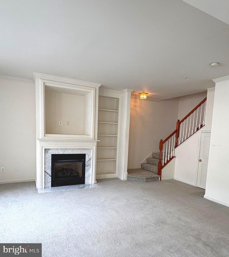 2664 Manhattan Pl #305 Property Photo 7