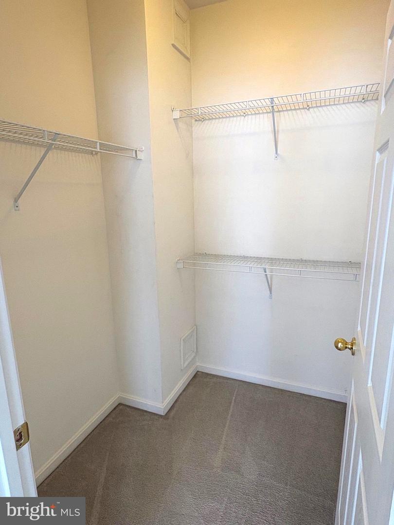 2664 Manhattan Pl #305 Property Photo 15