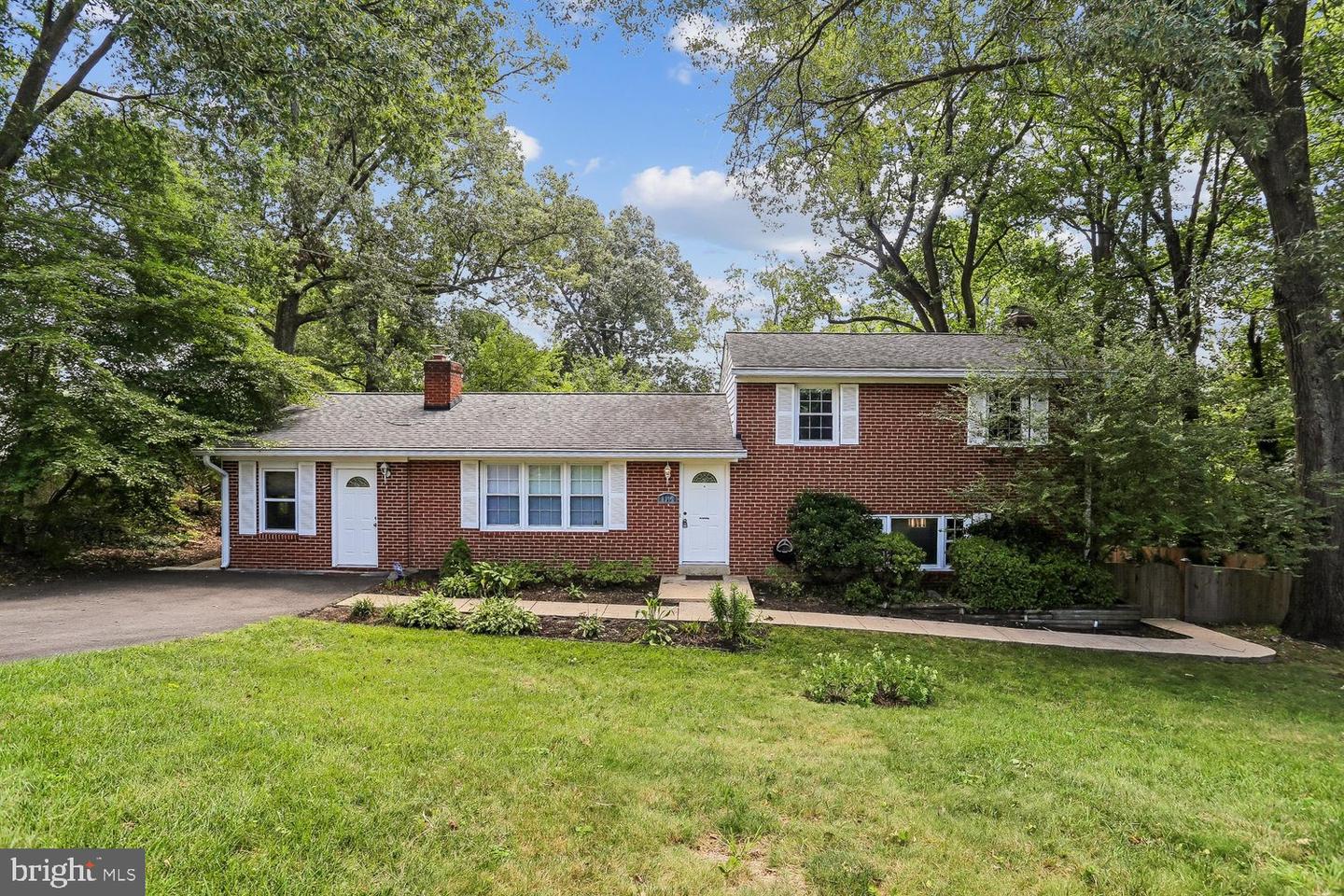 8317 Accotink Rd Property Photo 1
