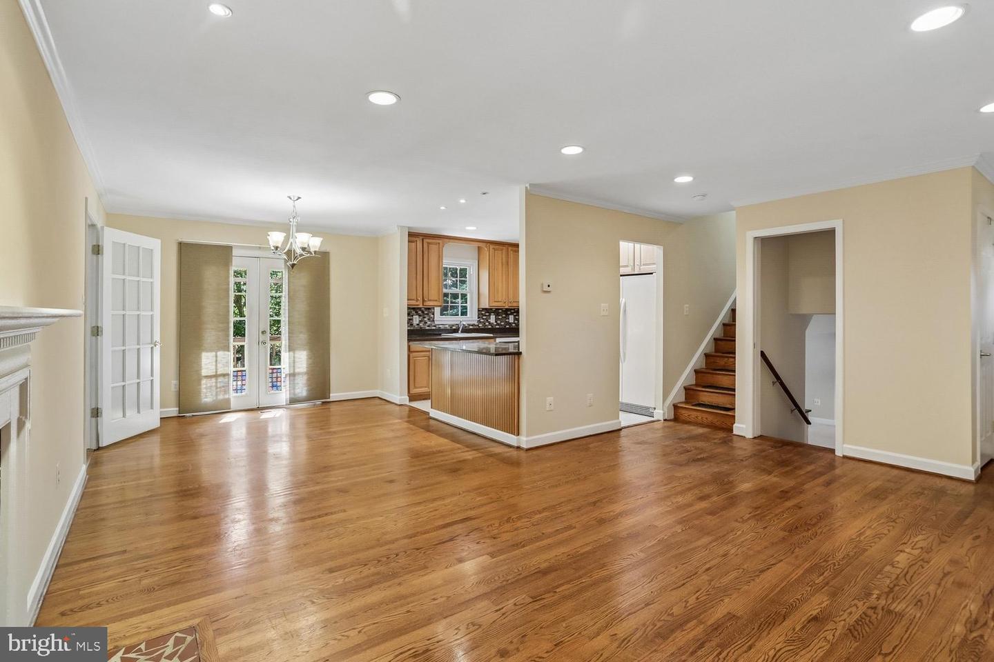 8317 Accotink Rd Property Photo 6