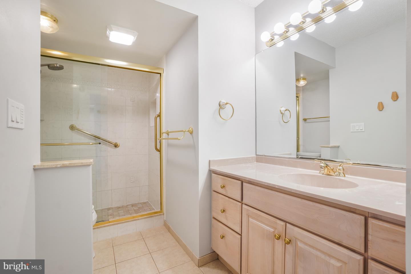 5904 Mount Eagle Dr #718 Property Photo 29