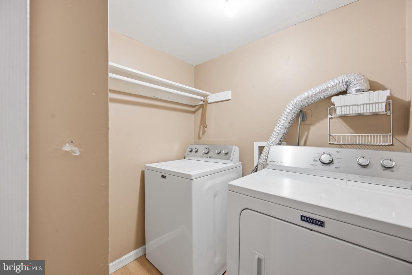 2845 Windsor Dr #103 Property Photo 13