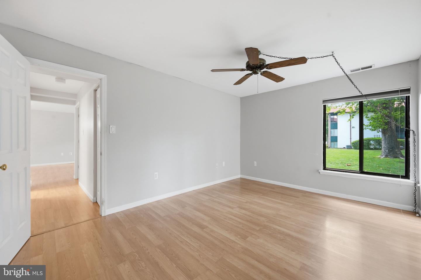 2845 Windsor Dr #103 Property Photo 16
