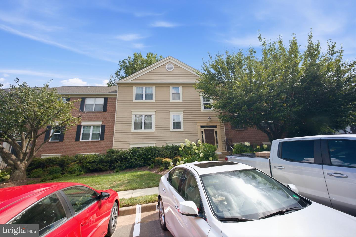 12011 Golf Ridge Ct #302 Property Photo 1