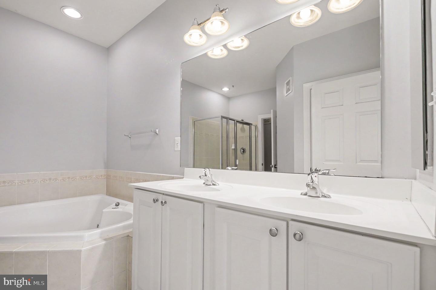 5625 Harrington Falls Ln Property Photo 21