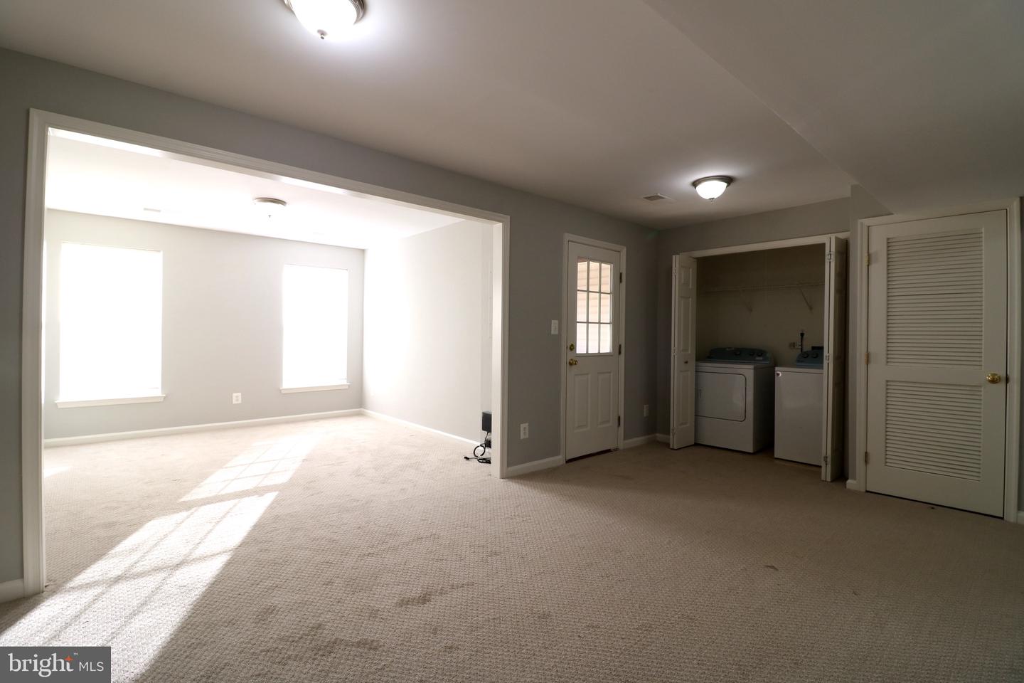 2581 Sutters Mill Dr Property Photo 5