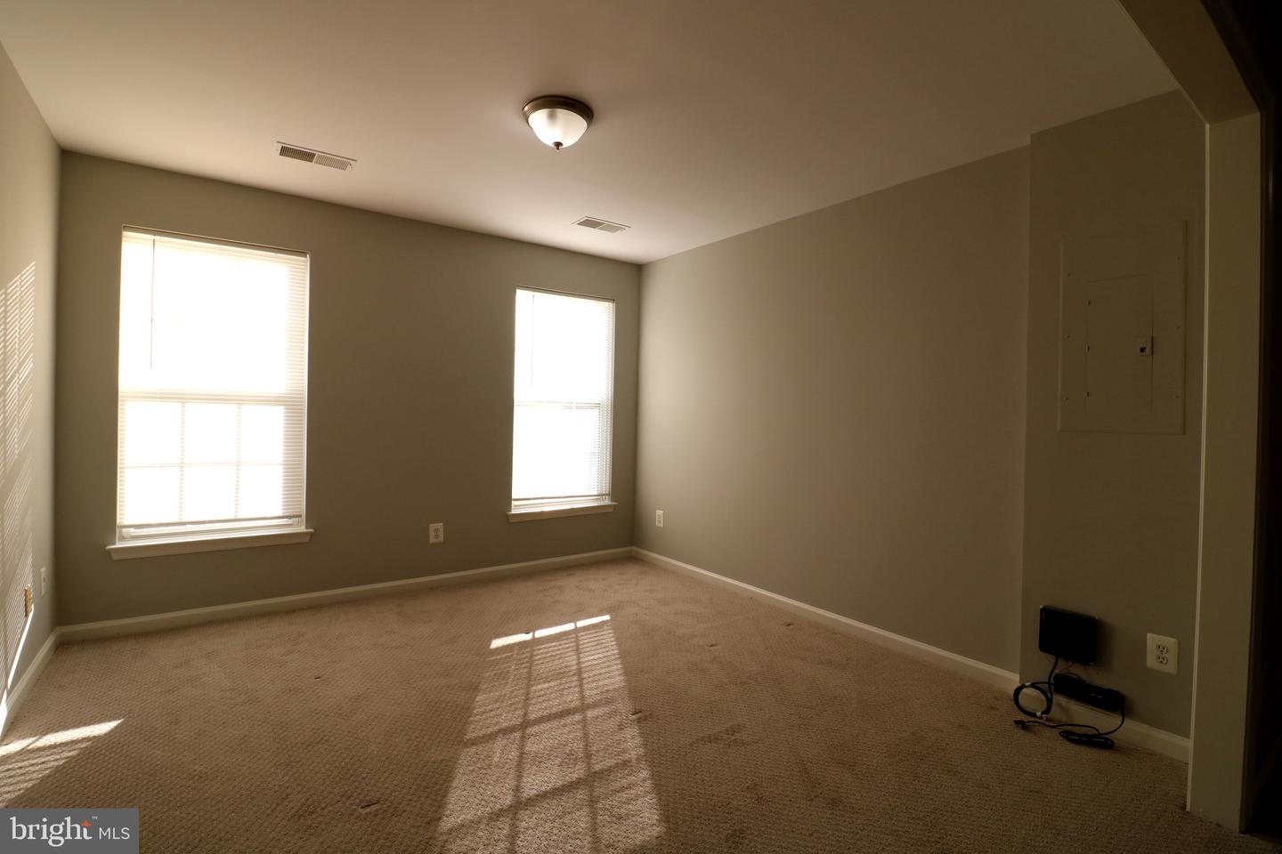 2581 Sutters Mill Dr Property Photo 7