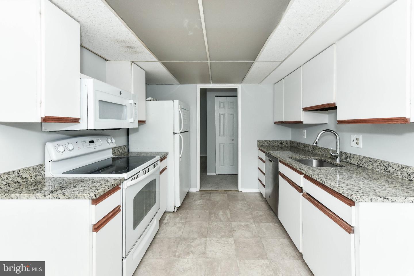 517 Florida Ave #t2 Property Photo 9