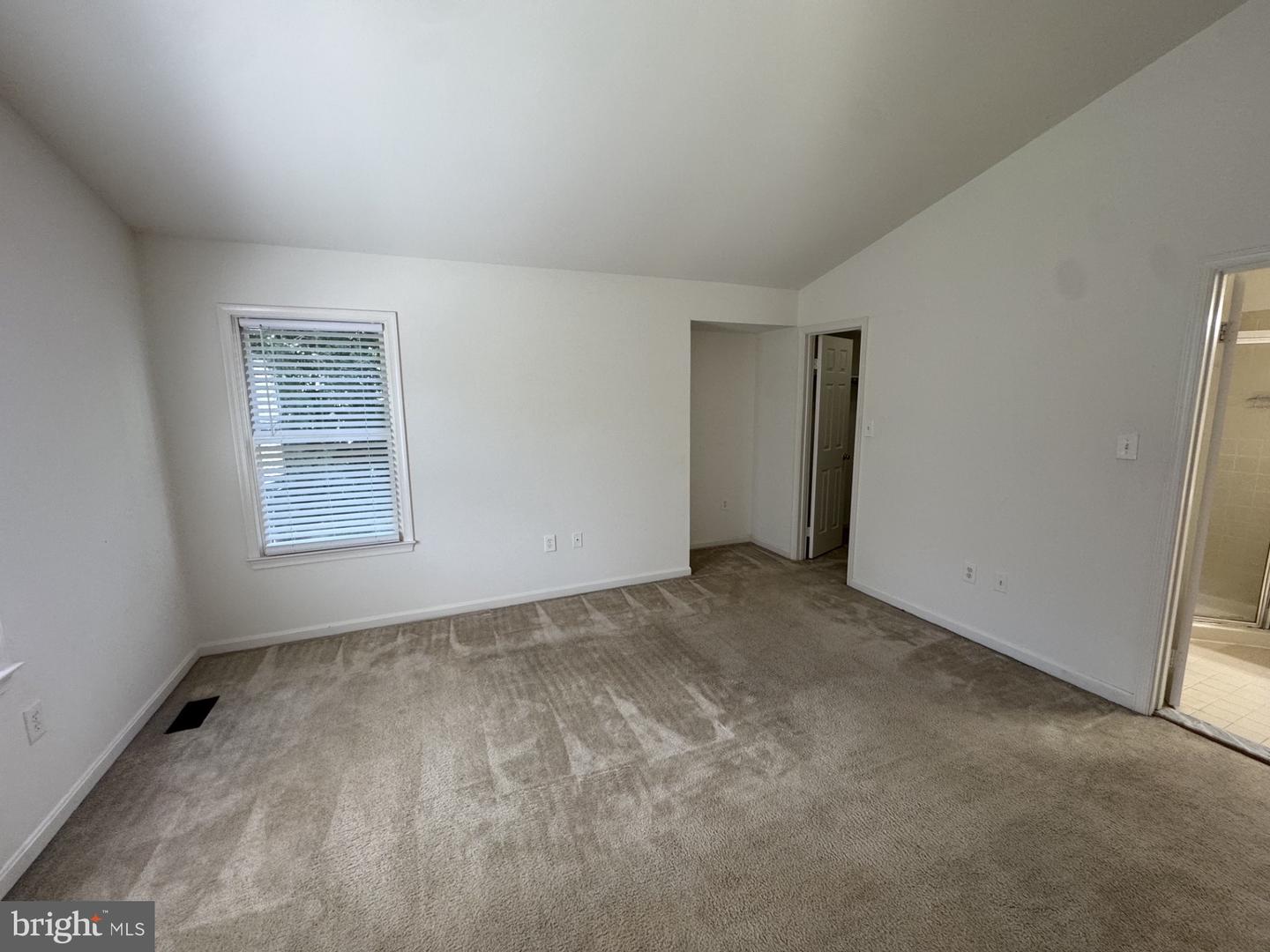 7261 Olde Lantern Way Property Photo 14
