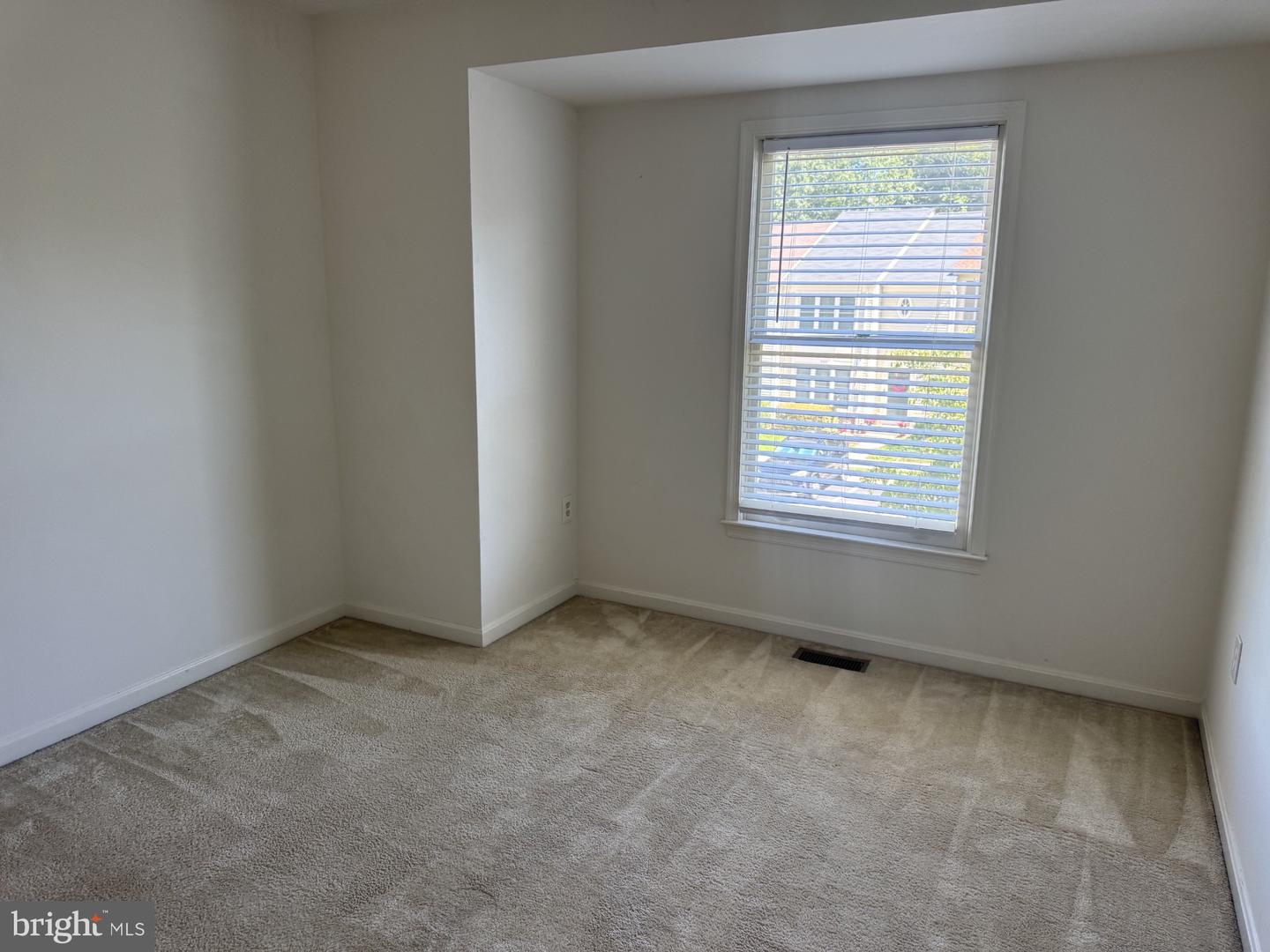 7261 Olde Lantern Way Property Photo 15