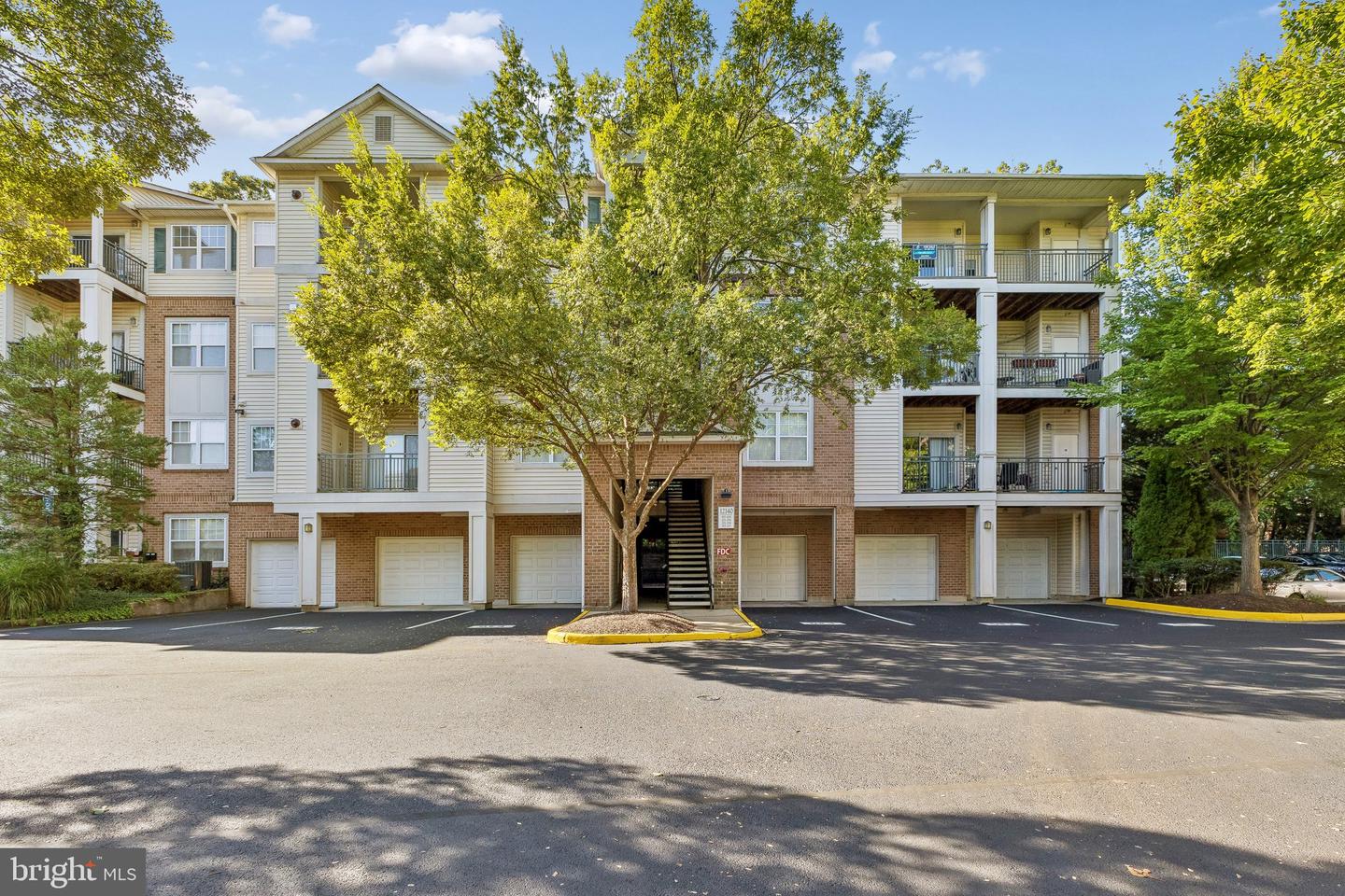 12140 GARDEN GROVE CIR #404 Property Photo 1