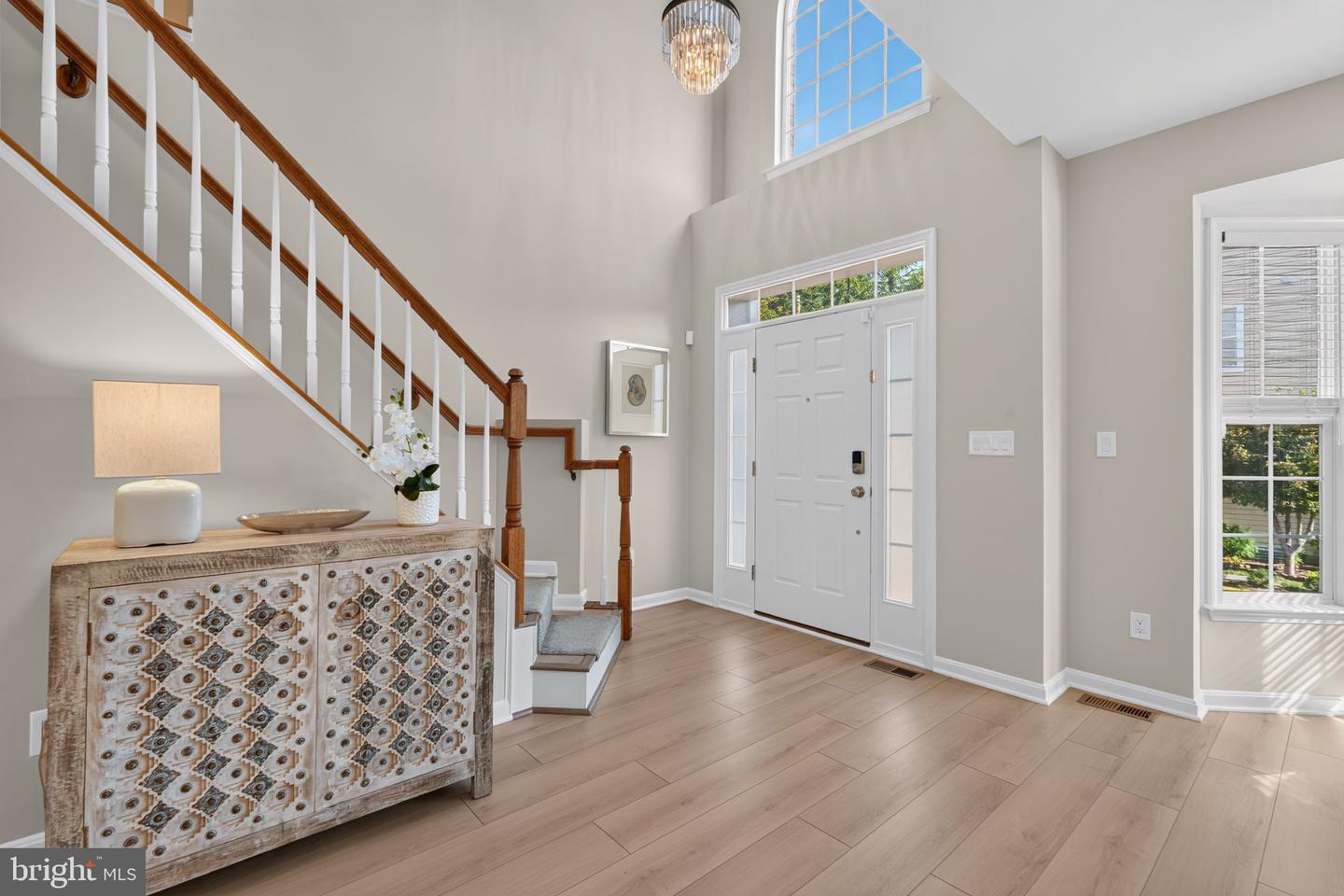 6482 Warwick Cir Property Photo 3