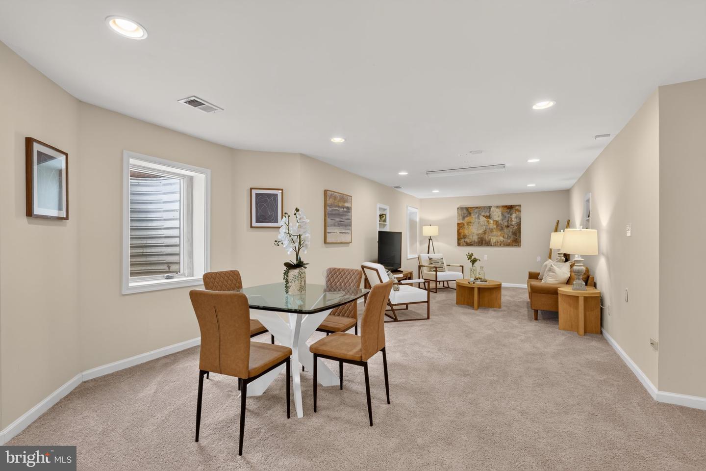 6482 Warwick Cir Property Photo 43