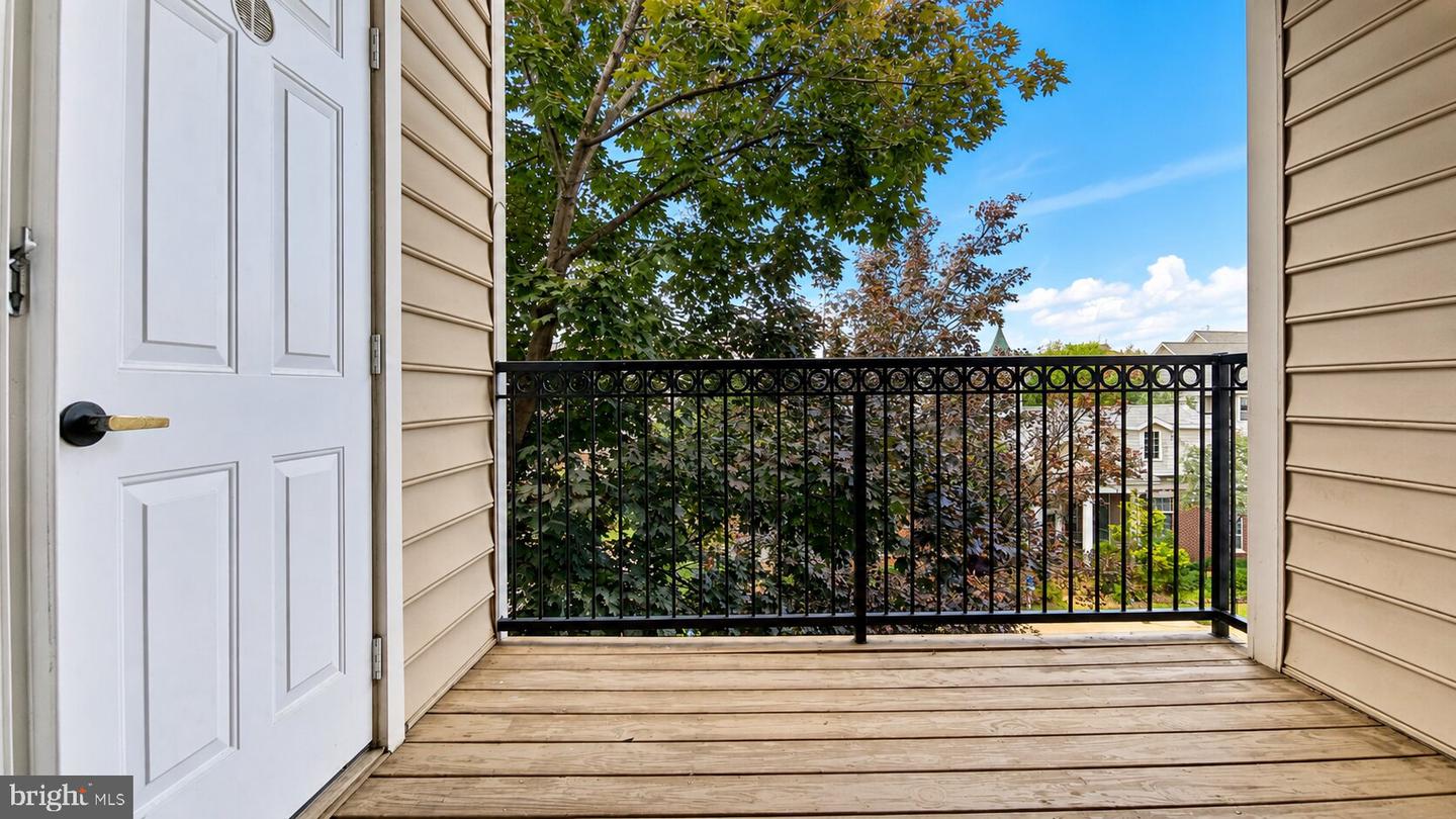 1521 Spring Gate Dr #10311 Property Photo 6