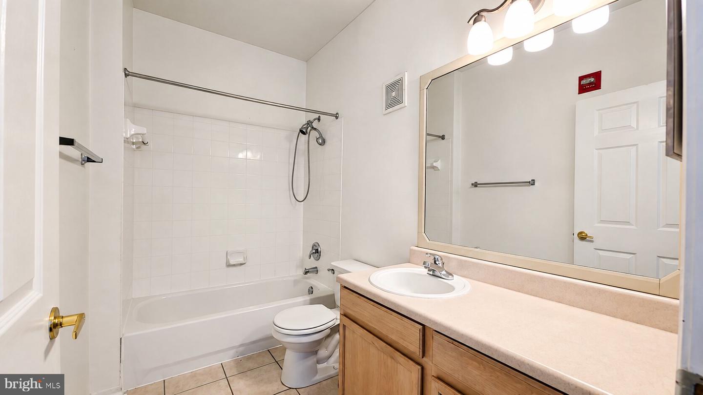 1521 Spring Gate Dr #10311 Property Photo 15