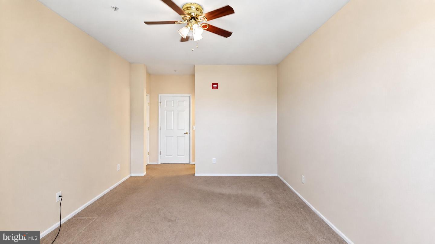 1521 Spring Gate Dr #10311 Property Photo 18