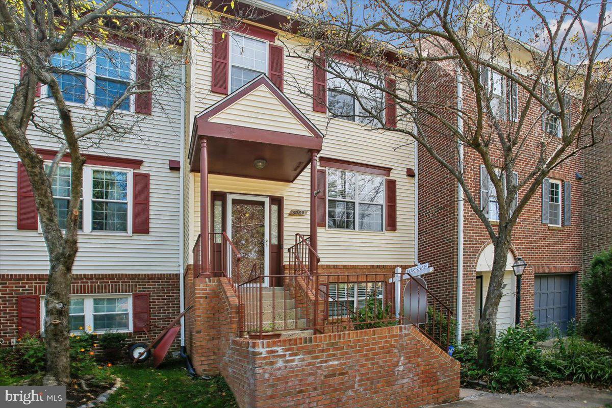 6039 HEATHERWOOD DR Property Photo 1
