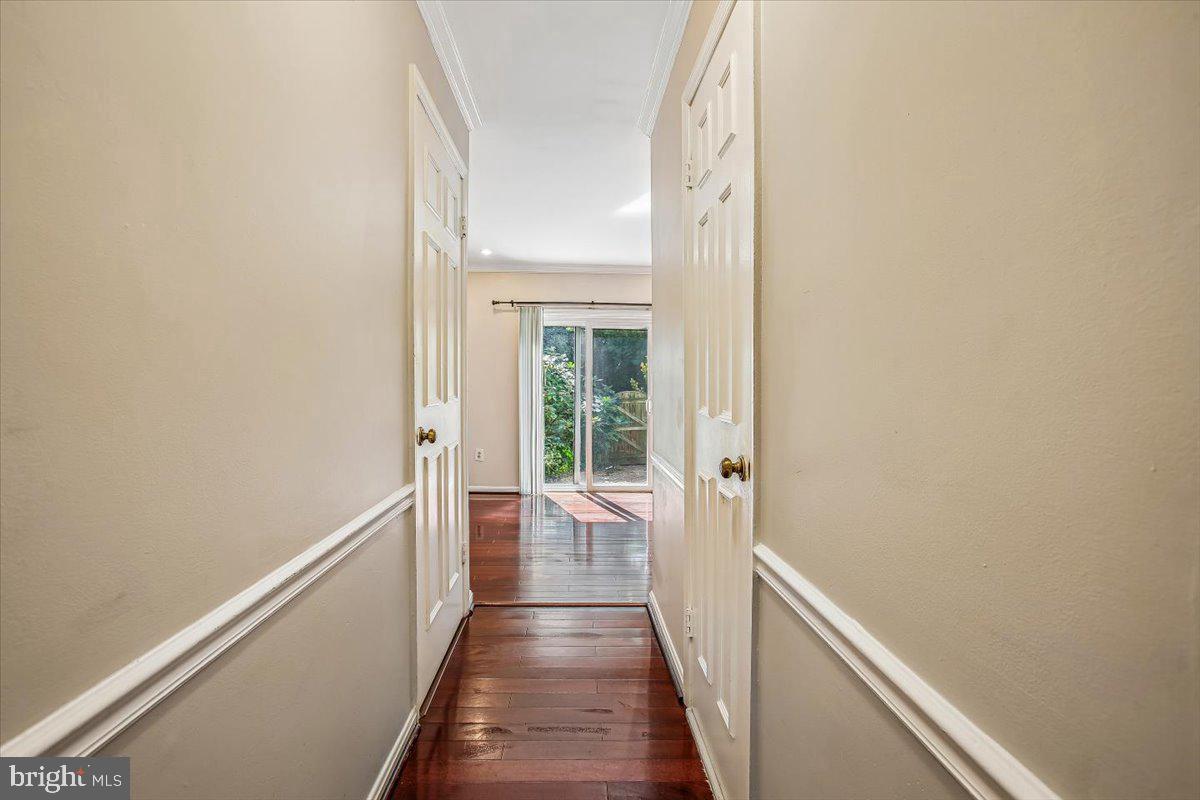 6039 Heatherwood Dr Property Photo 9