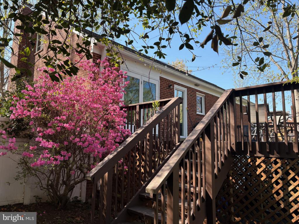 3054 Hazelton St Property Photo 2