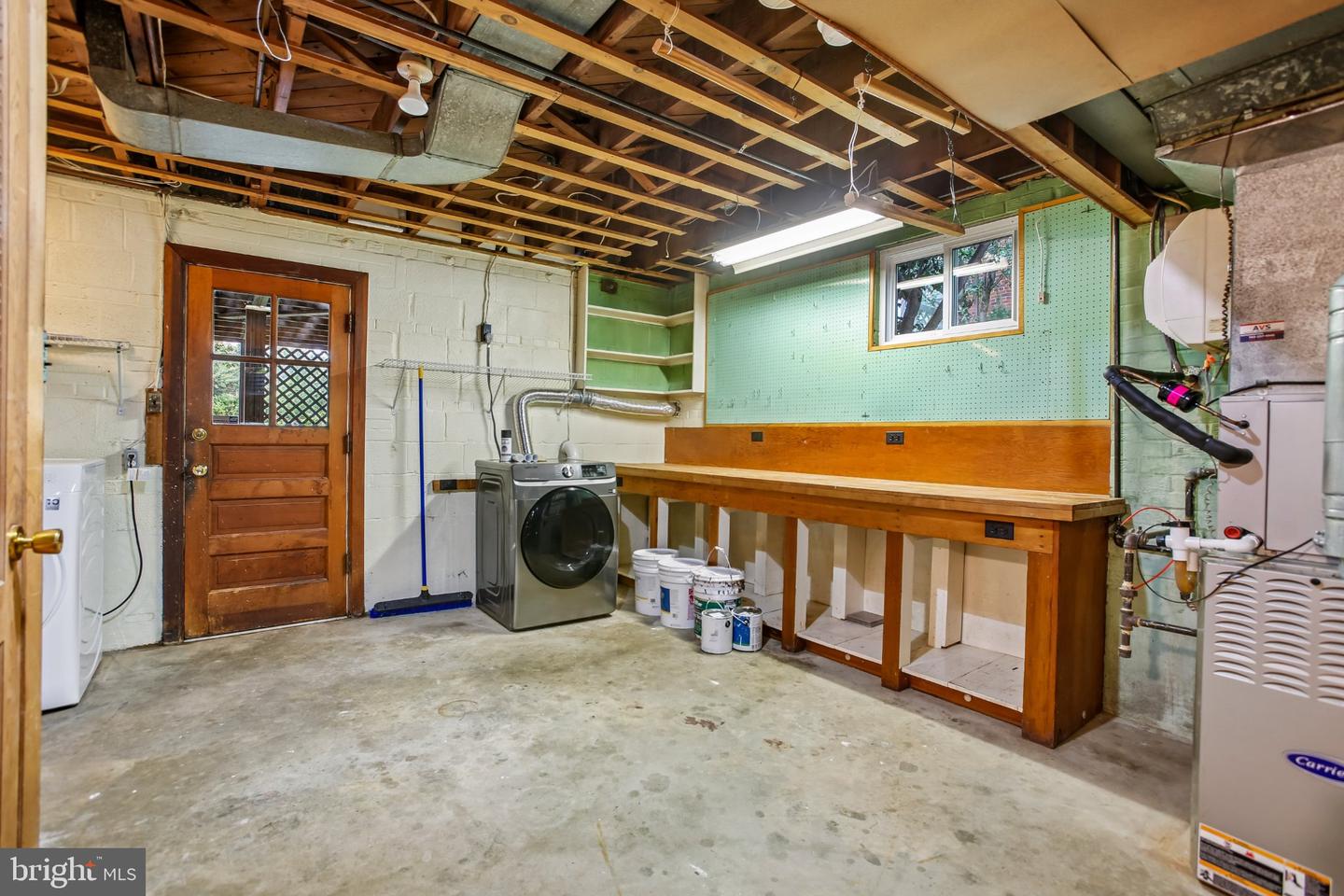 3054 Hazelton St Property Photo 29
